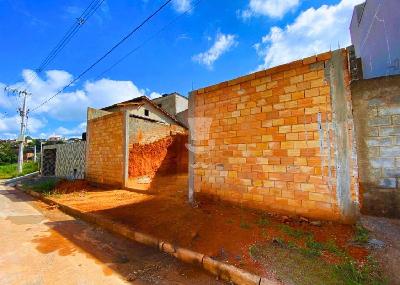 Lote à venda com 255m² em Barbacena-MG no bairro Cidade Verde